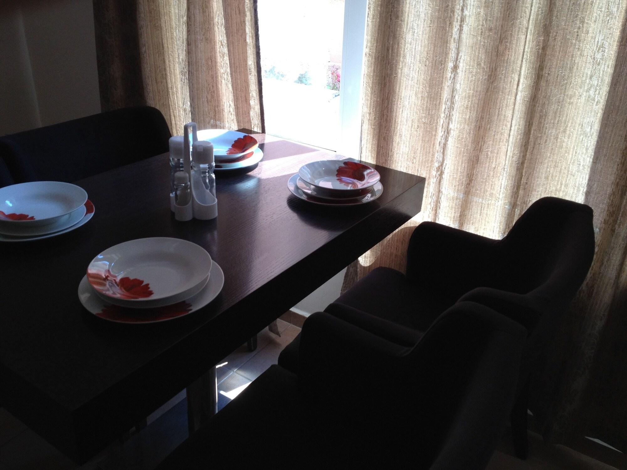 פומורי Beach Aparthotel Salt Lake מראה חיצוני תמונה