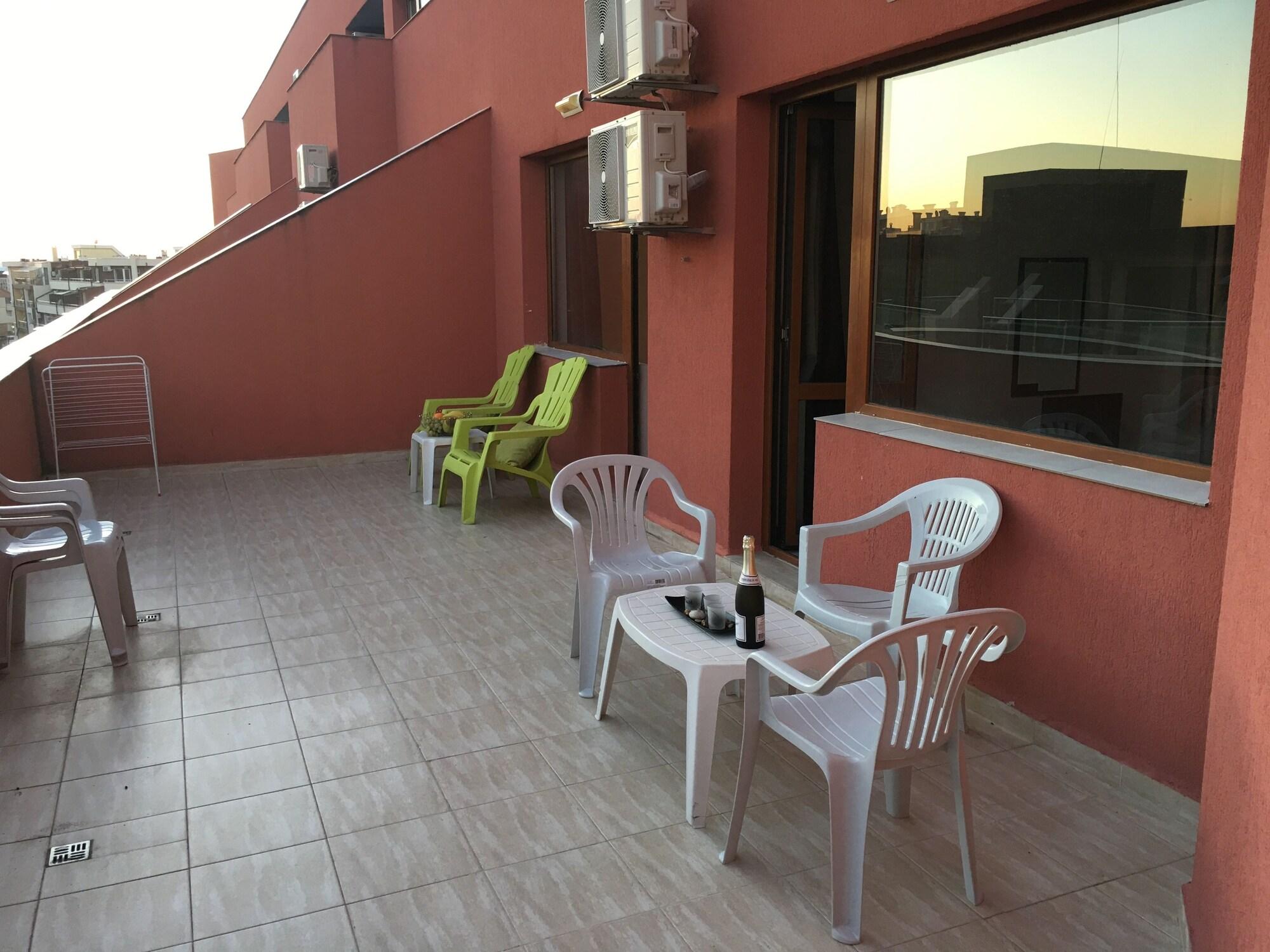 פומורי Beach Aparthotel Salt Lake מראה חיצוני תמונה