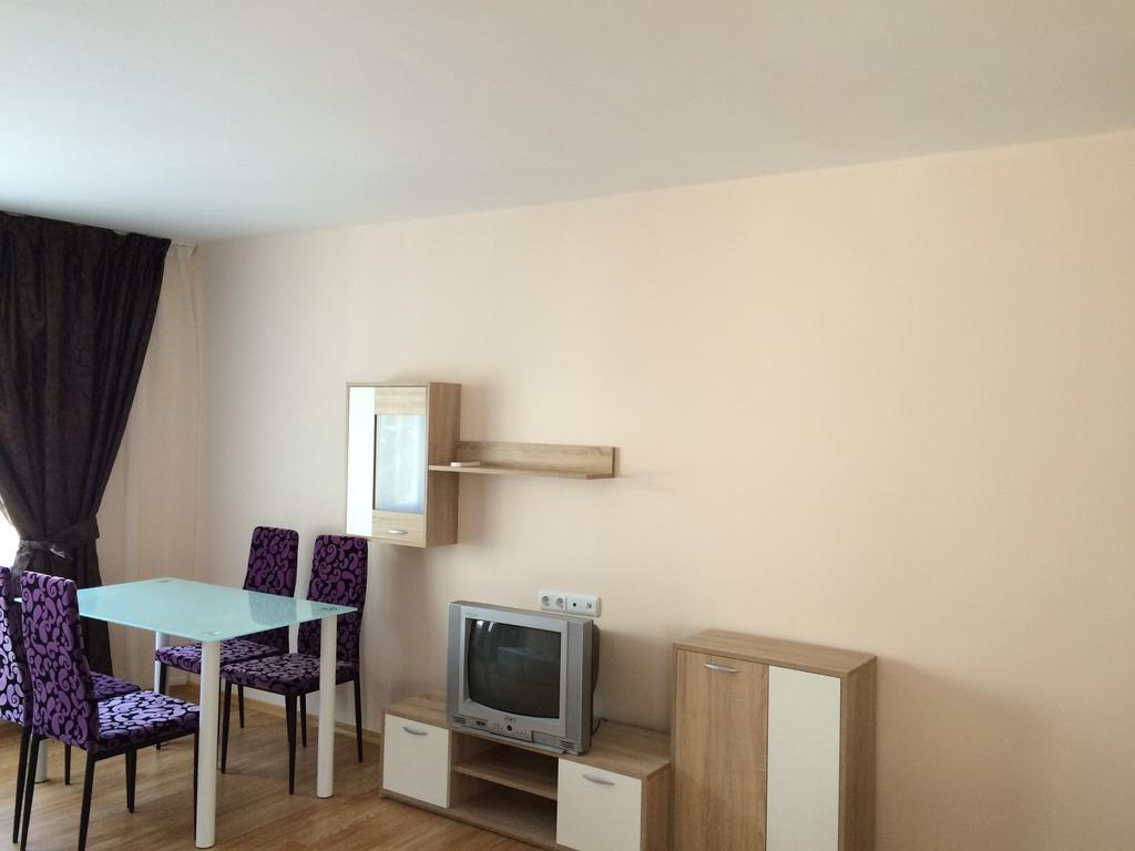 פומורי Beach Aparthotel Salt Lake מראה חיצוני תמונה
