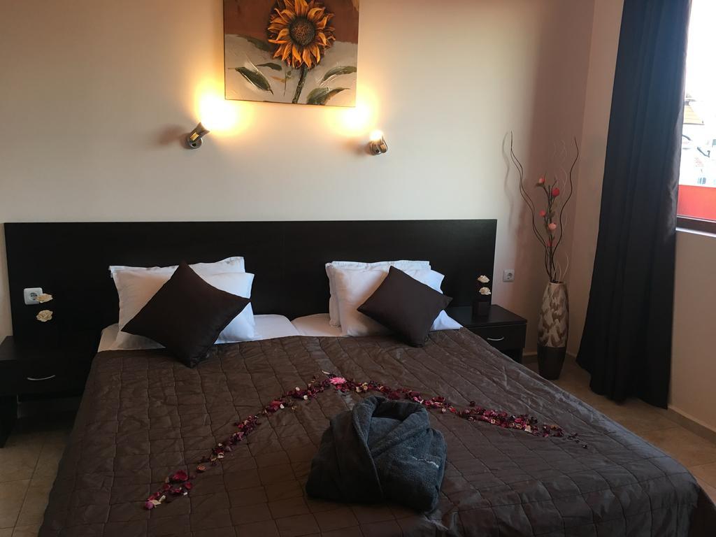 פומורי Beach Aparthotel Salt Lake מראה חיצוני תמונה