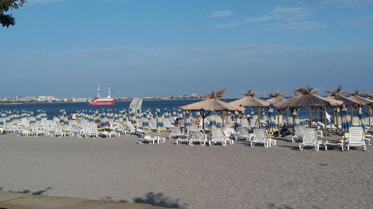 פומורי Beach Aparthotel Salt Lake מראה חיצוני תמונה